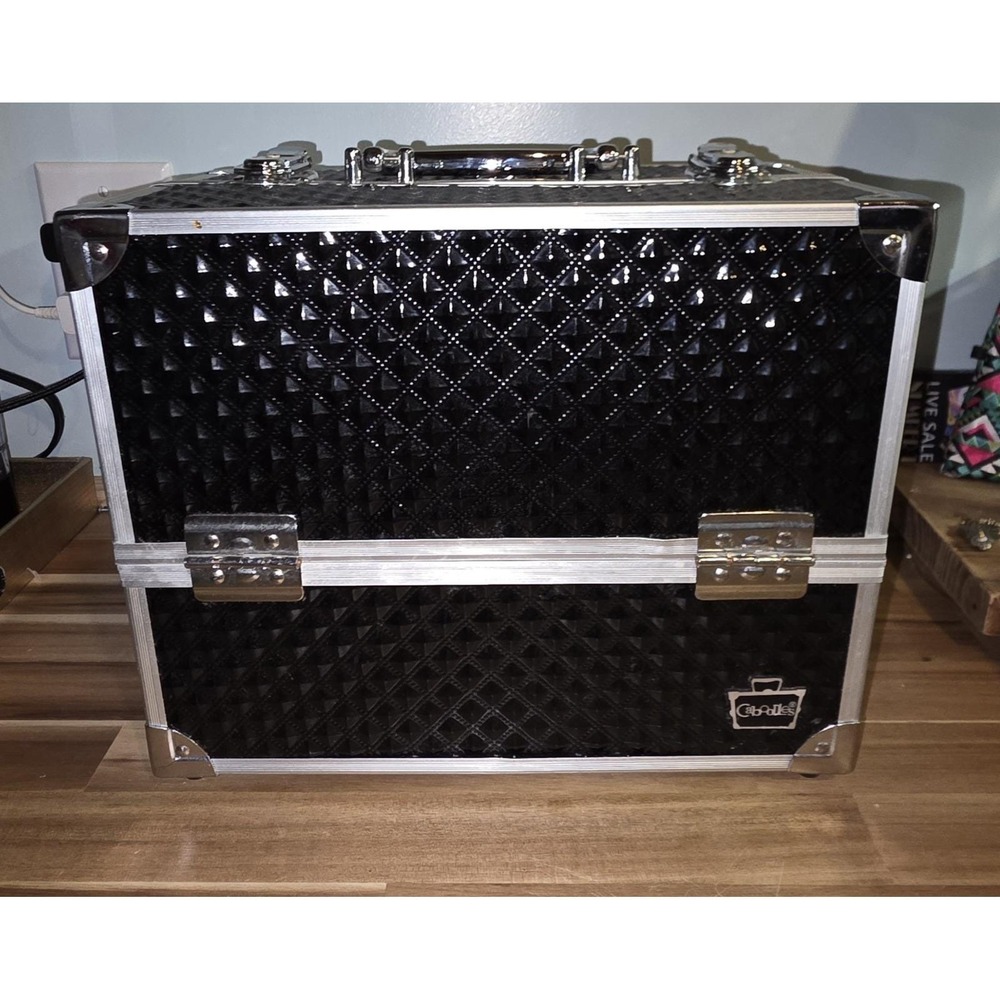Caboodles Black Quilted Diamond Makeup Train Case Organizer Vintage no key
